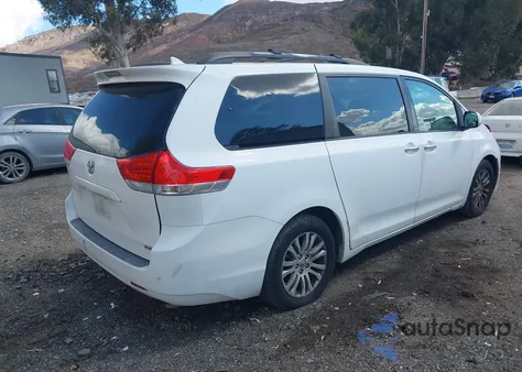 2011 Toyota Sienna Xle V6 из США, поврежденный, VIN 5TDYK3DCXBS144318